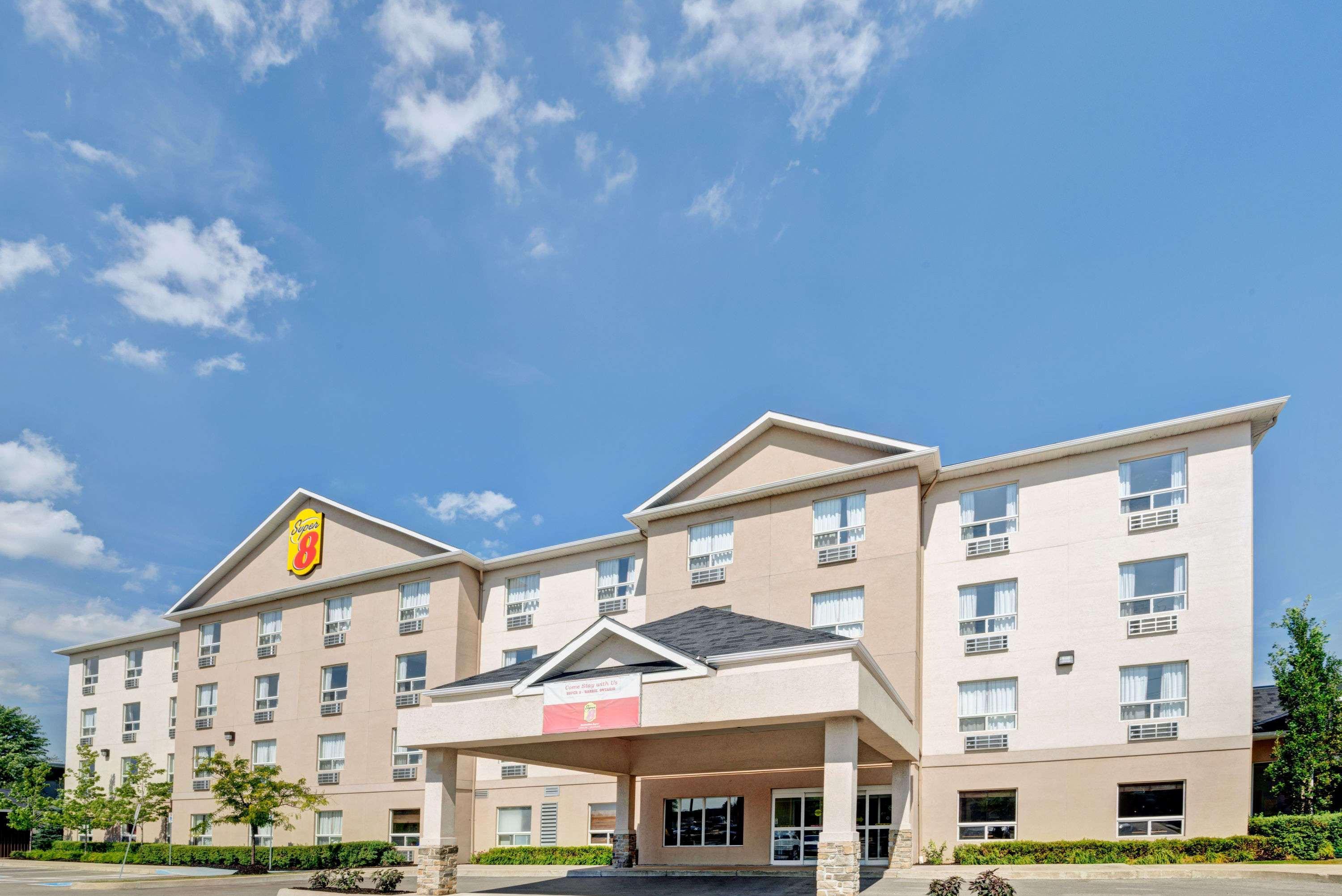 Hotel Super 8 By Wyndham Barrie South Esterno foto