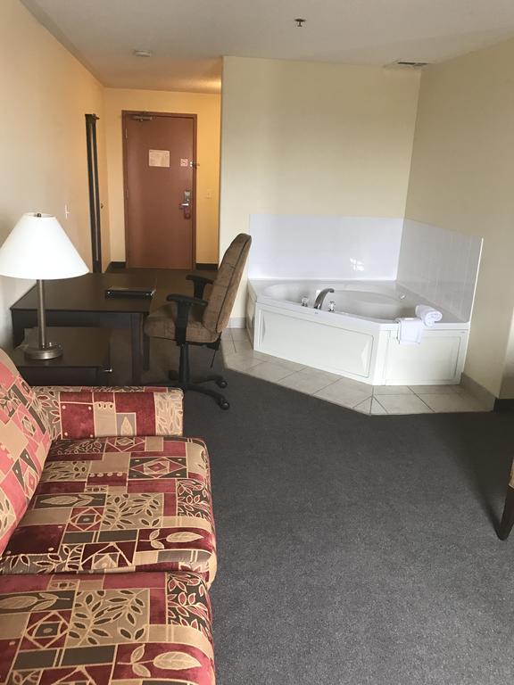 Hotel Super 8 By Wyndham Barrie South Esterno foto