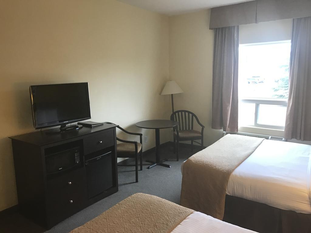 Hotel Super 8 By Wyndham Barrie South Esterno foto